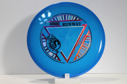 Neutron Runway 5/4/0/3.5